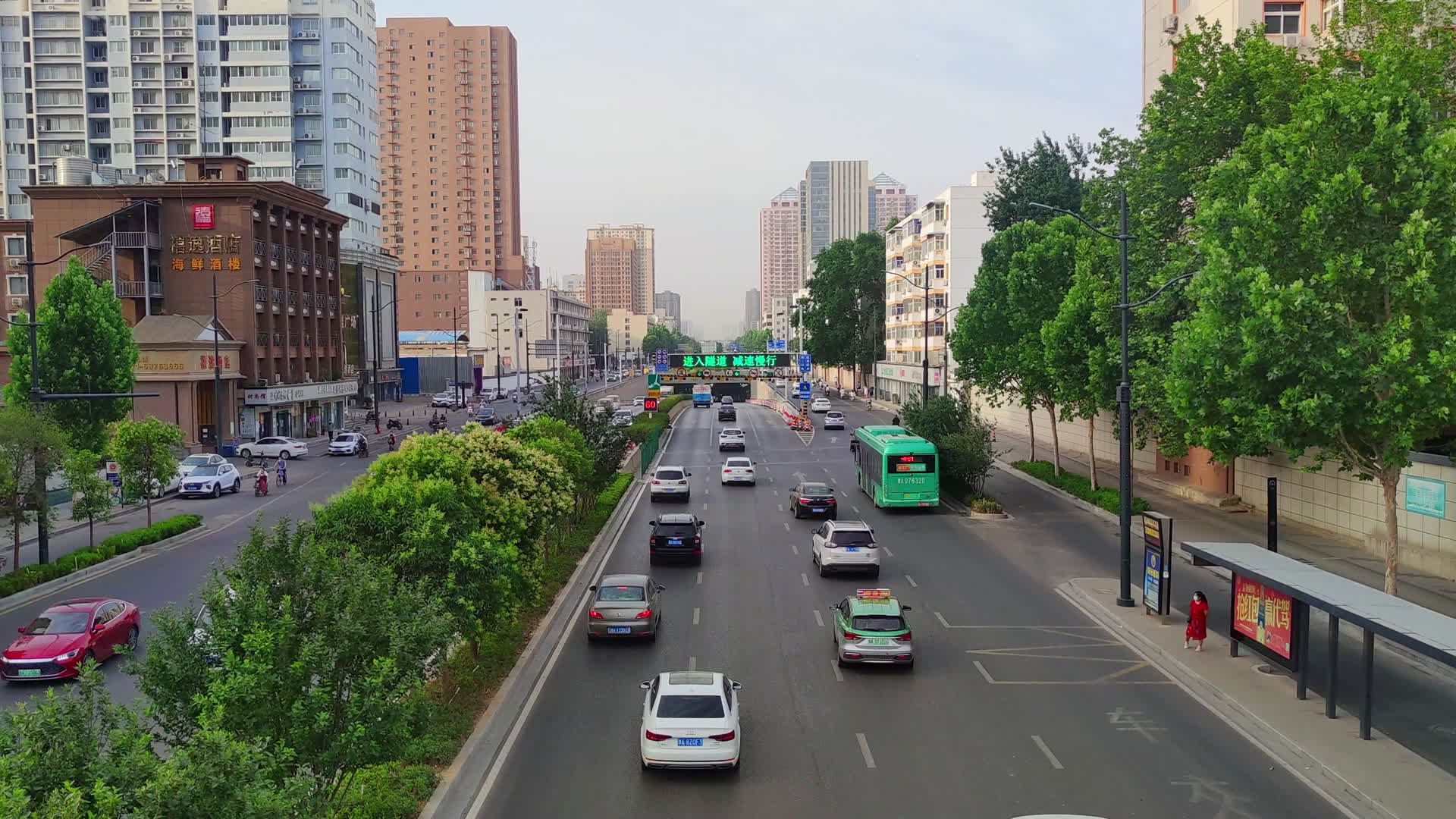 城市交通次序视频的预览图