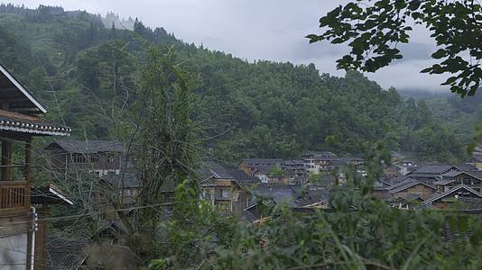 4K贵州肇兴侗寨高点建筑拍摄鼓楼吊脚楼木质村寨视频的预览图