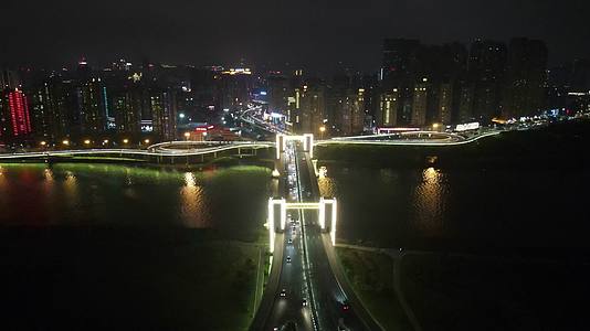 城市航拍泉州田安大桥夜景灯光视频的预览图
