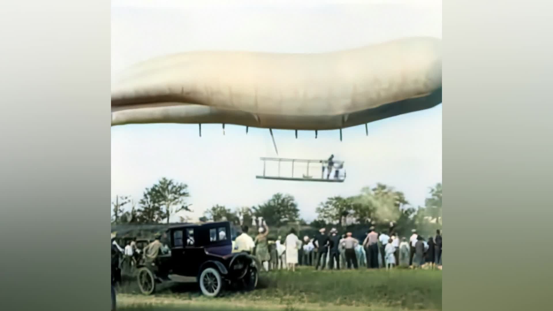 903年以后美国制造的飞机直升机小轿车水上飞机珍贵影像视频的预览图