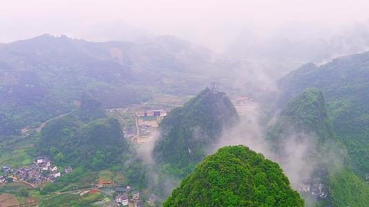 4K航拍桂林山水视频的预览图