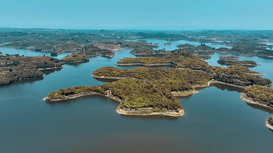 重庆长寿湖寿字景区高空航拍视频的预览图