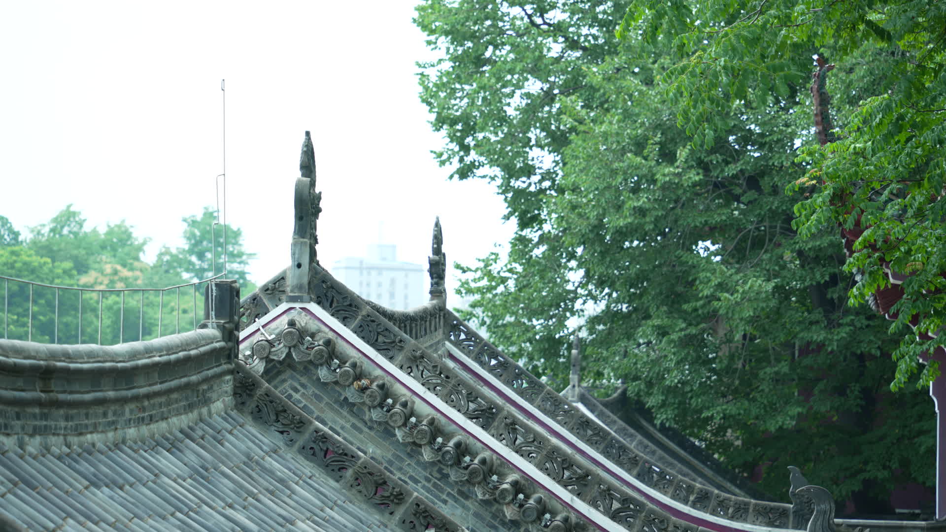 武汉武昌区长春观道观古建筑视频的预览图