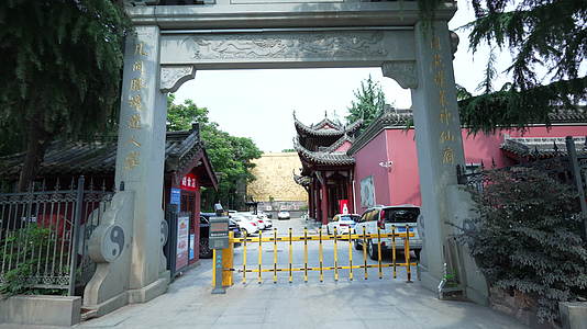 武汉武昌区城隍庙古建筑视频的预览图