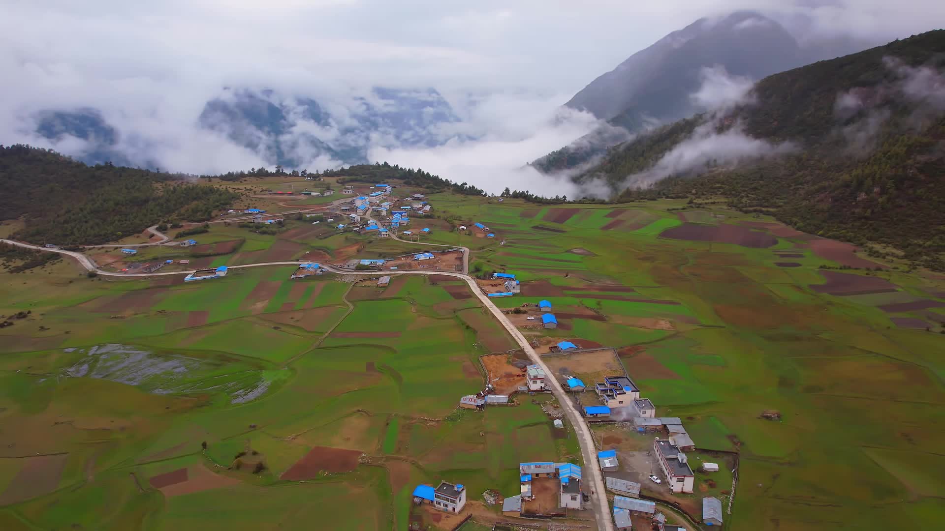 西藏日喀则吉隆县乃村视频的预览图