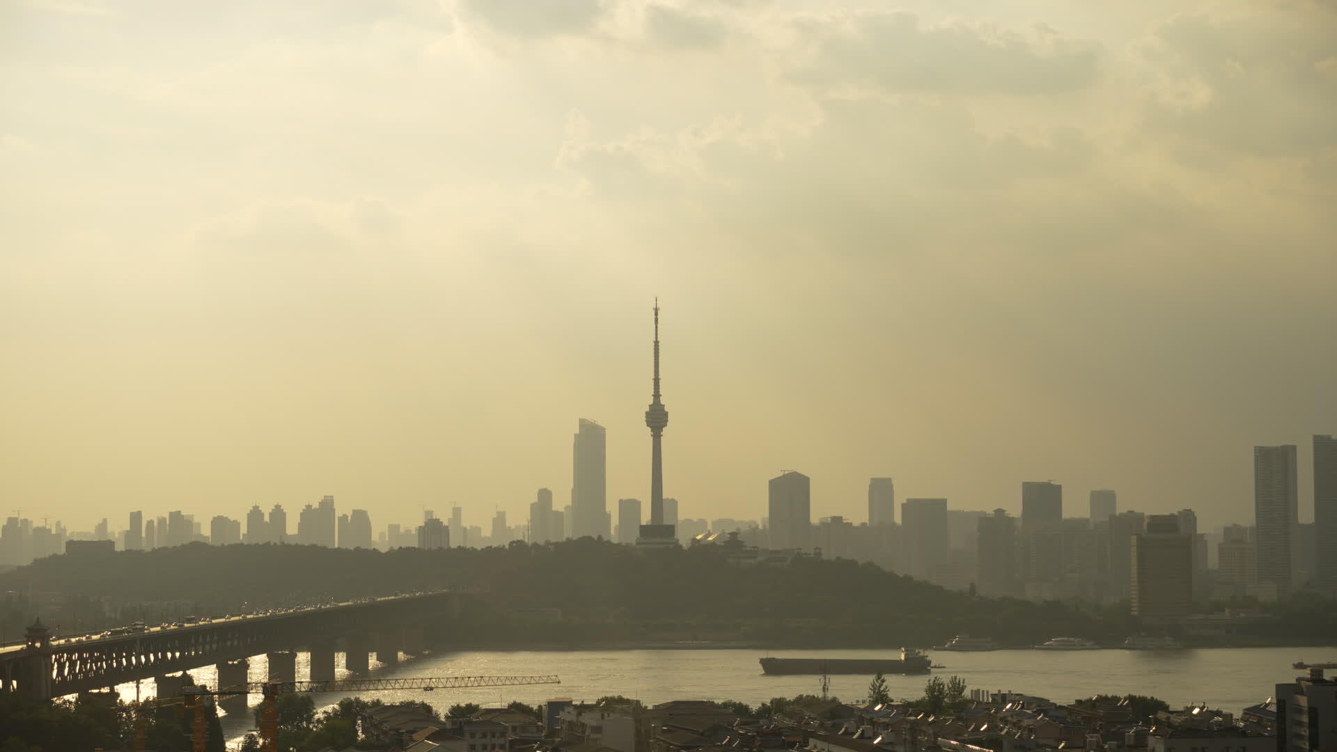 武汉长江大桥风景视频的预览图