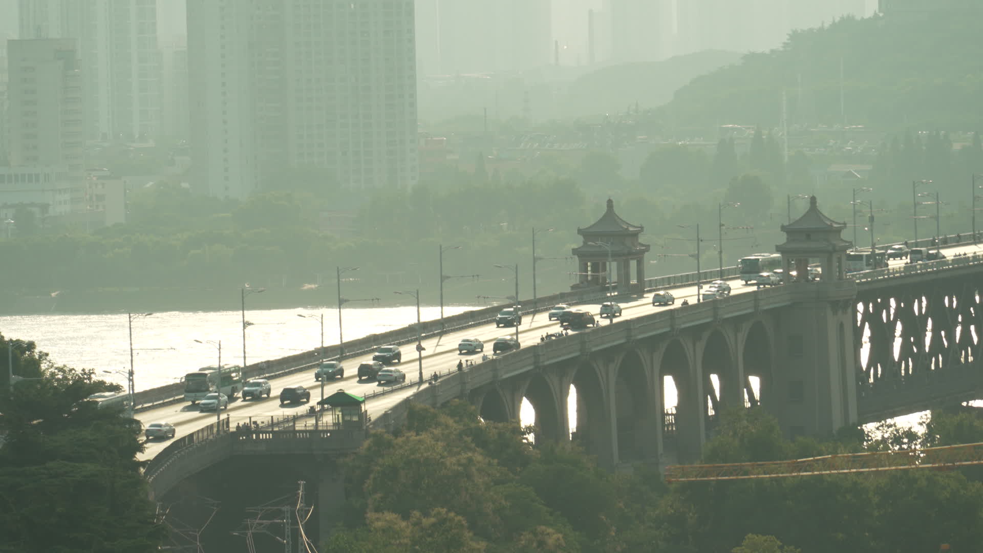 武汉长江大桥风景视频的预览图