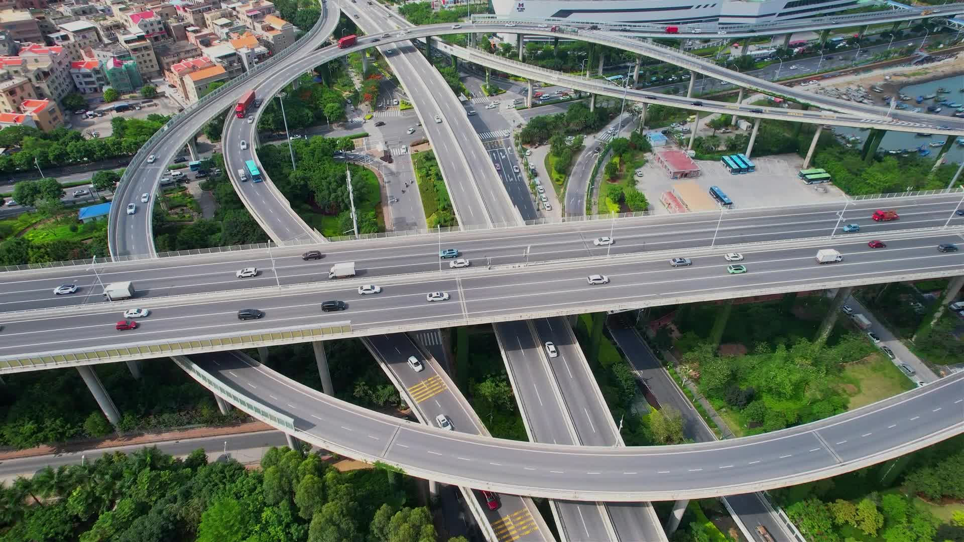 厦门航拍集美立交桥建筑景观视频的预览图