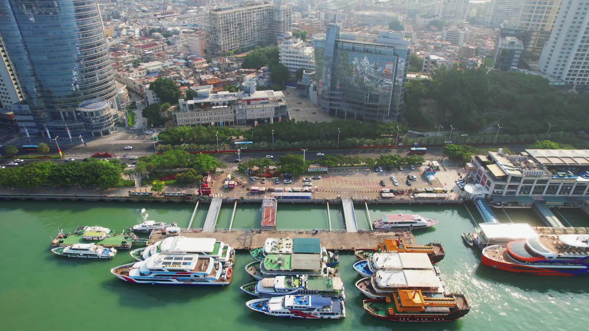 厦门航拍和平码头景观视频的预览图