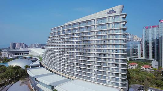 厦门航拍国际会议中心酒店景观视频的预览图