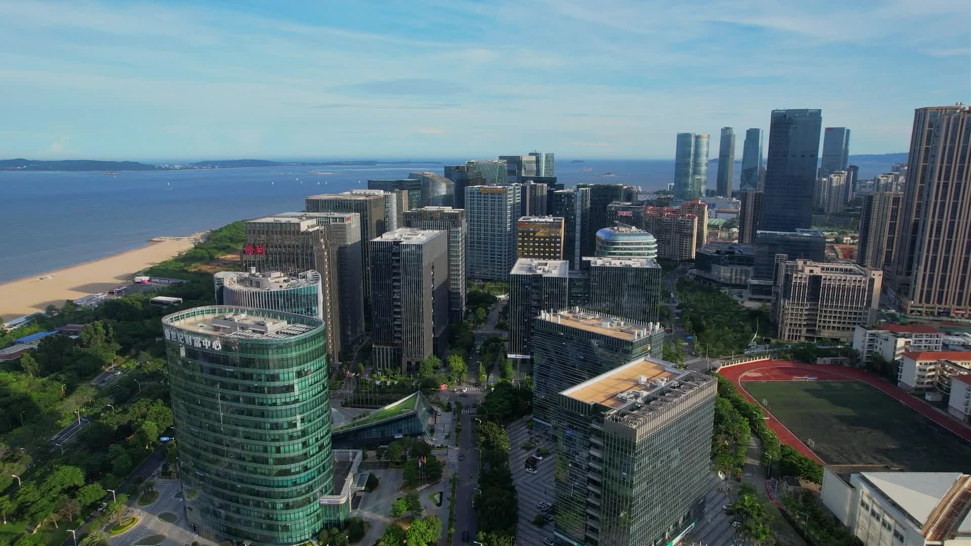 厦门航拍观音山商务中心建筑风光视频的预览图