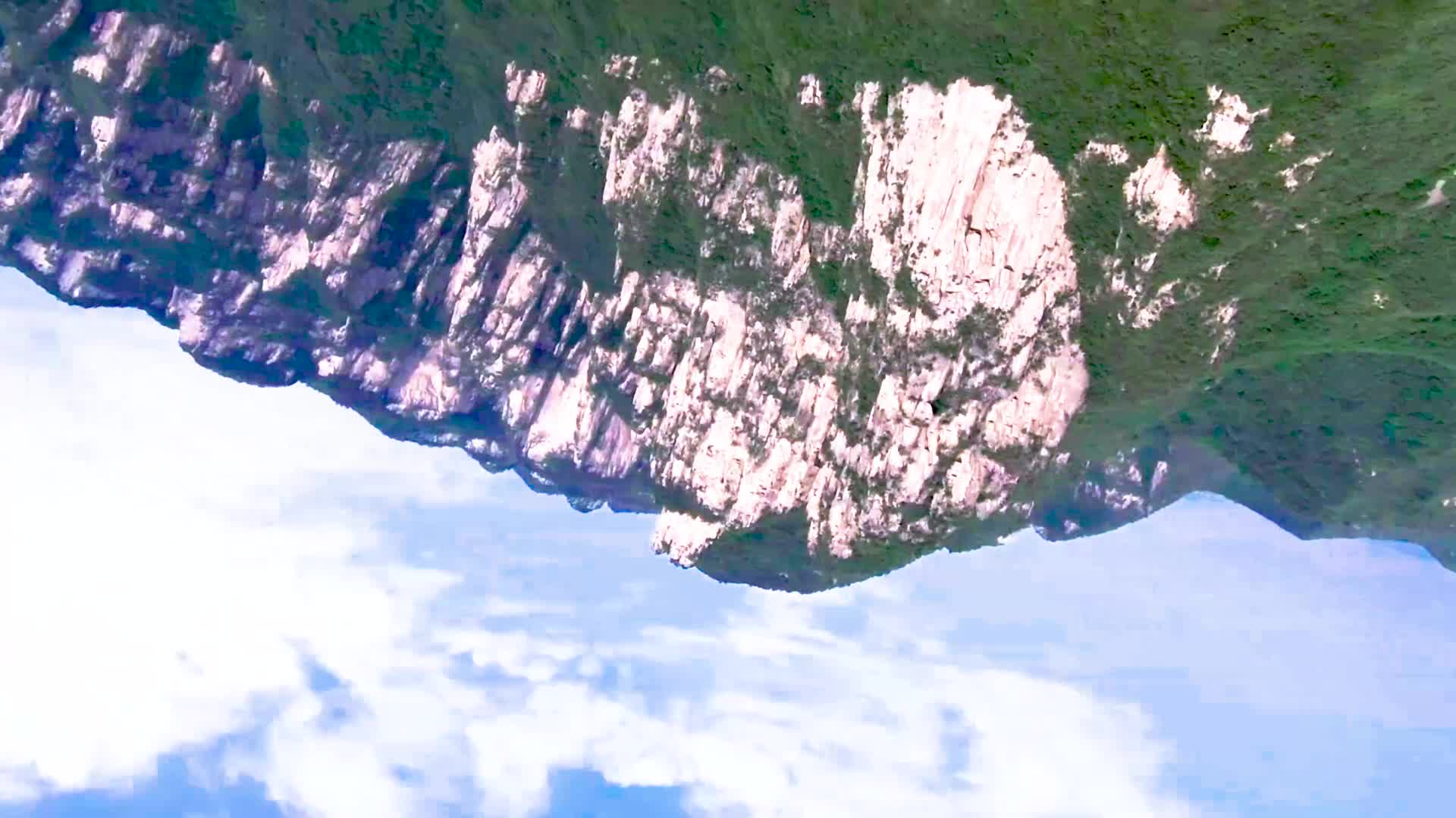 穿越云台山红石峡视频的预览图