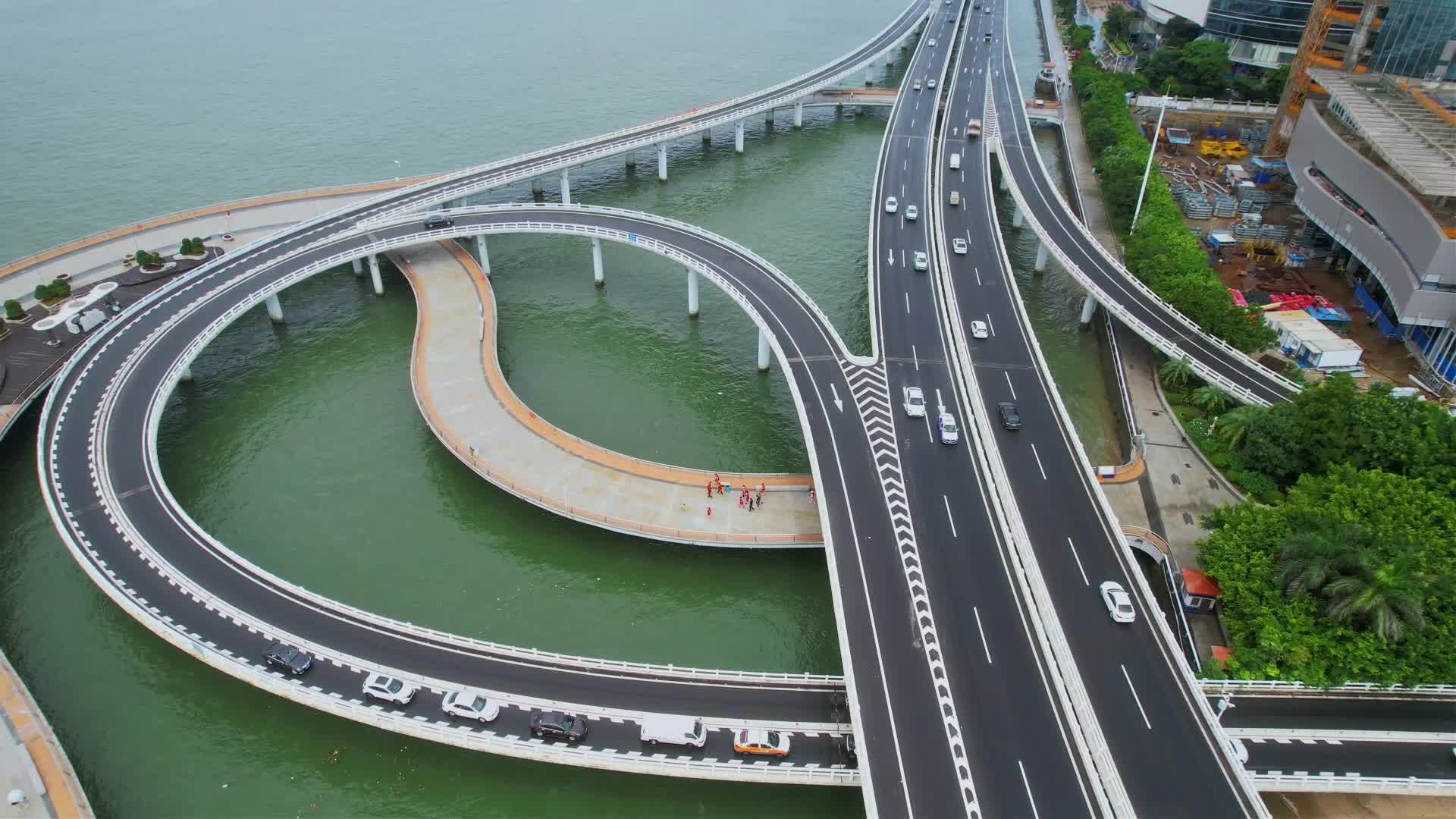 厦门航拍演武大桥风光视频的预览图