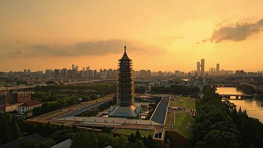 南京报恩寺城市地标视频的预览图