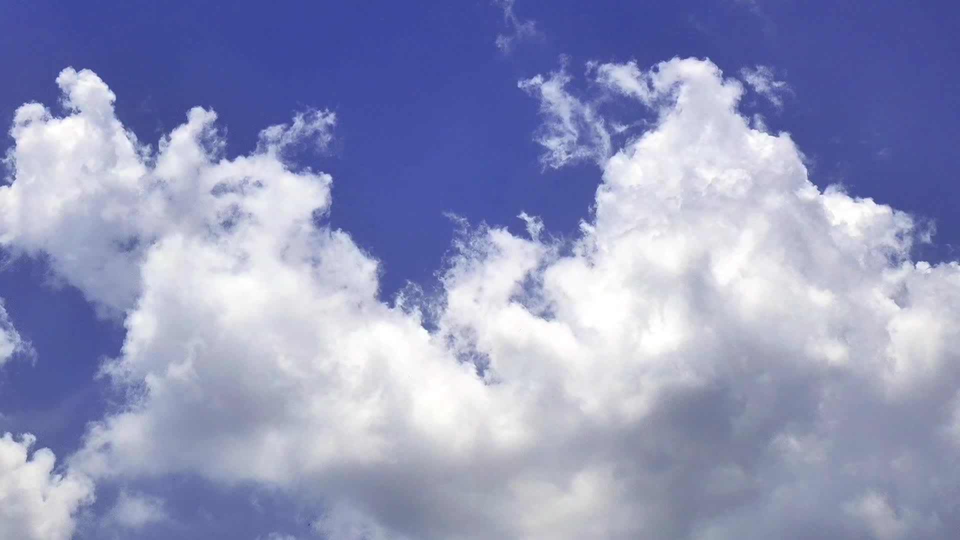 HDR10比特蓝天白云视频的预览图