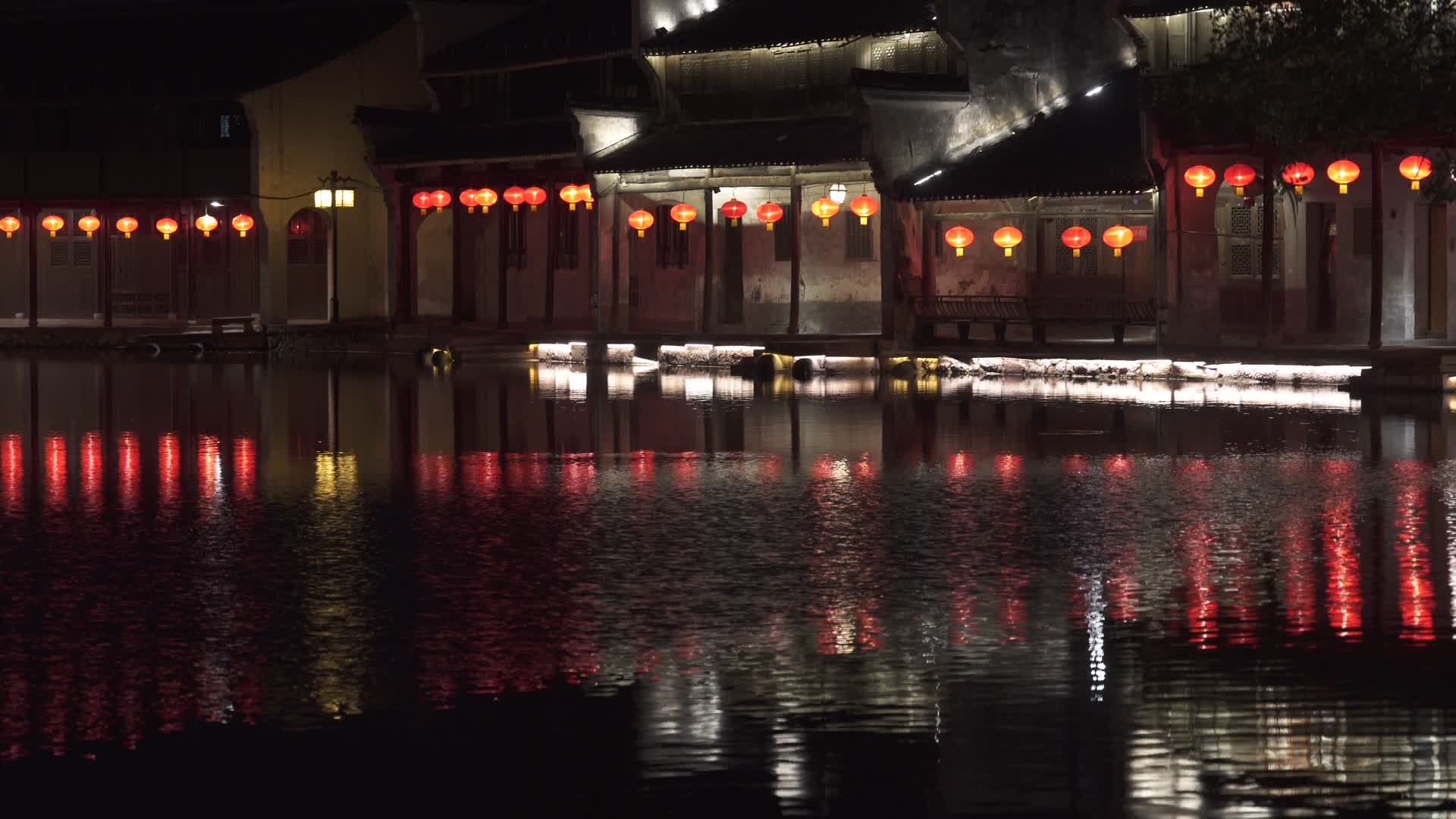 湖州南浔古镇百间楼夜景视频的预览图