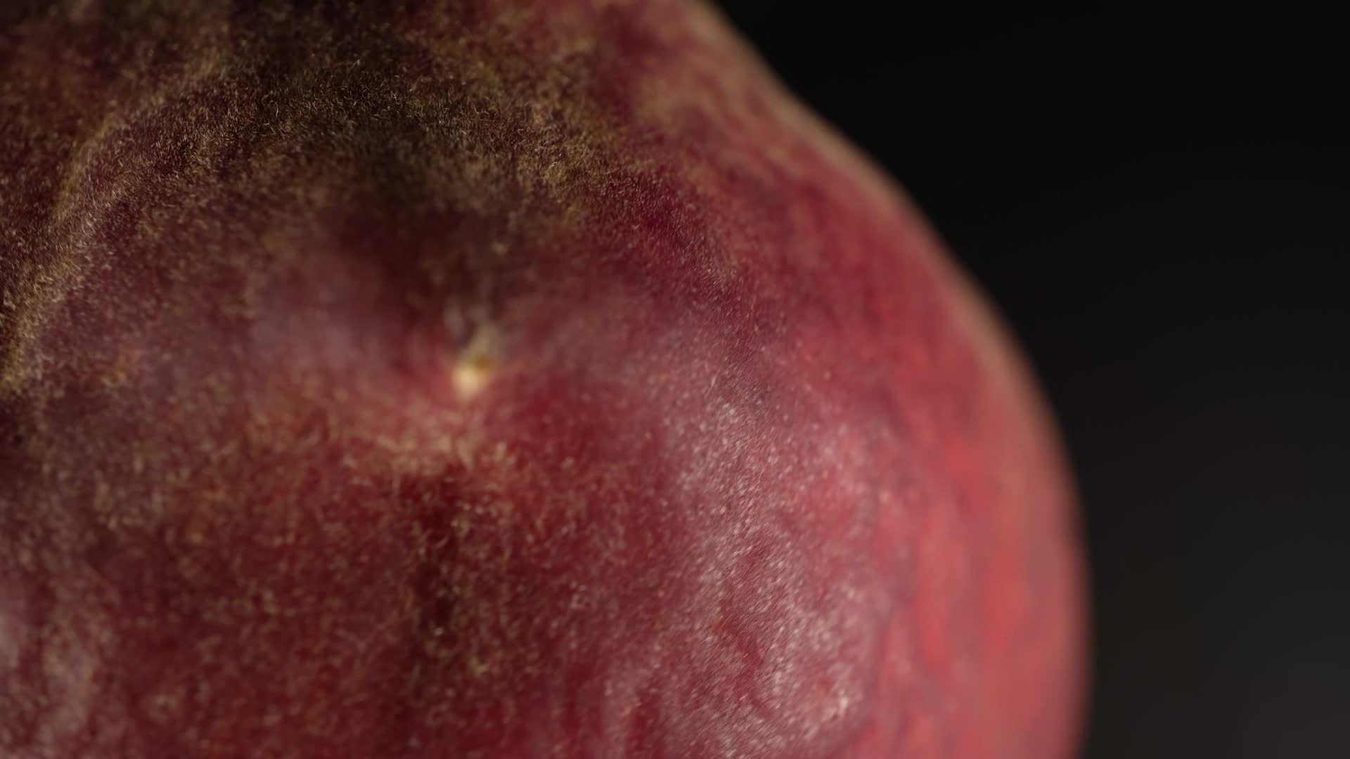 久保水蜜桃桃子视频的预览图