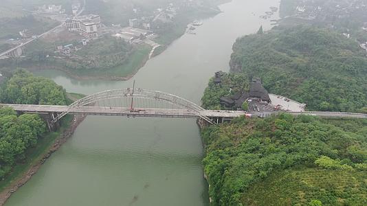 湖南湘西芙蓉镇大桥航拍视频的预览图