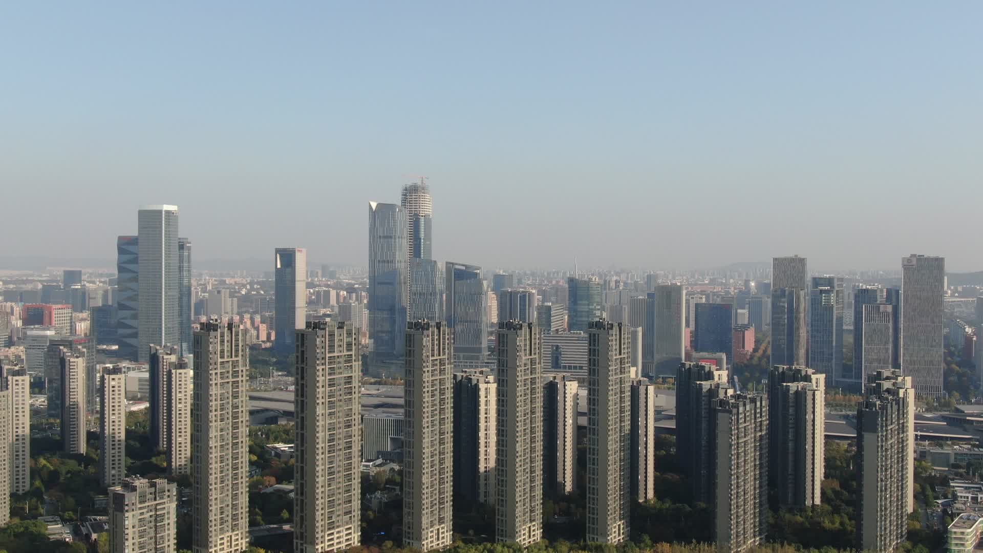 城市航拍南京城市高楼建筑视频的预览图