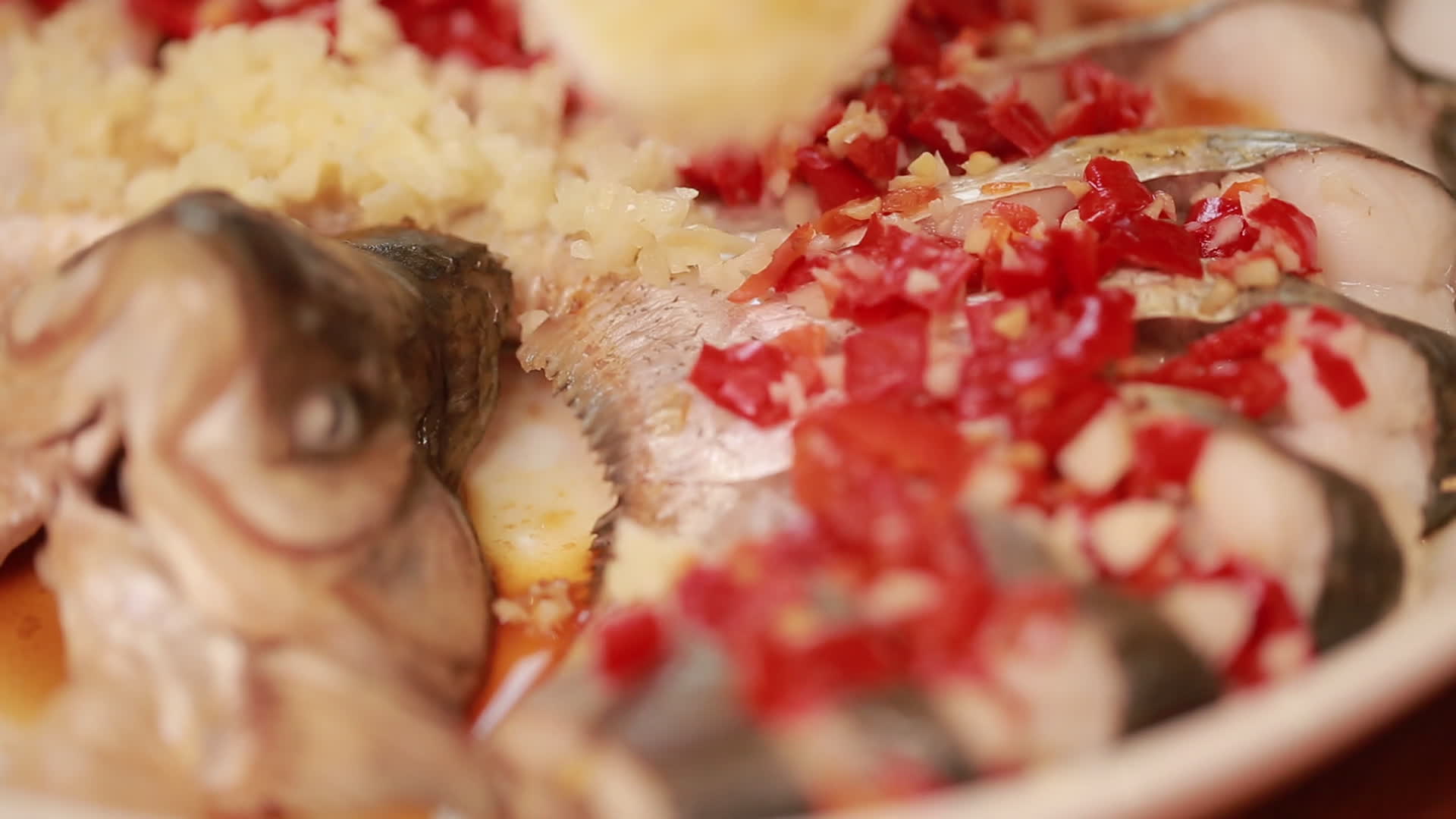 镜头合集过年大菜孔雀开屏鱼视频的预览图