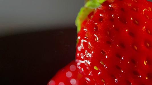 镜头合集水果草莓新鲜视频的预览图