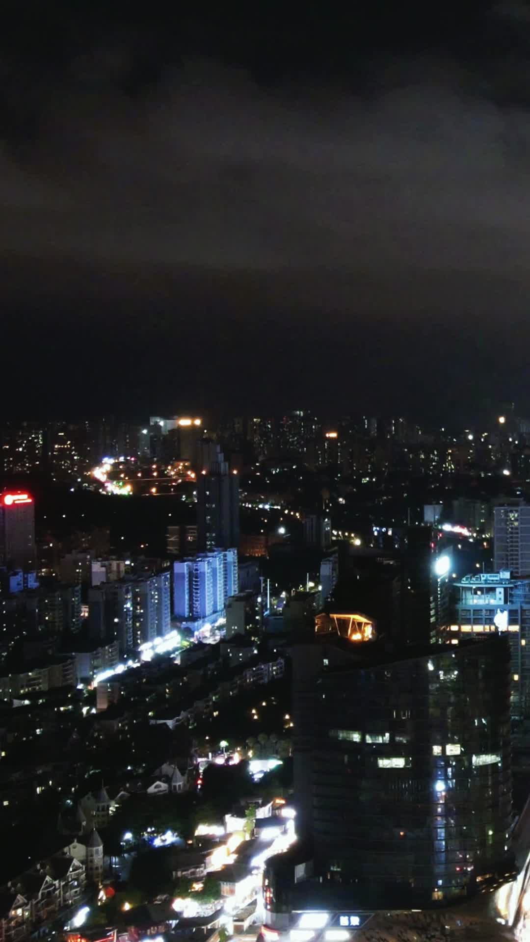 城市延时南宁城市夜景航拍移动延时视频的预览图