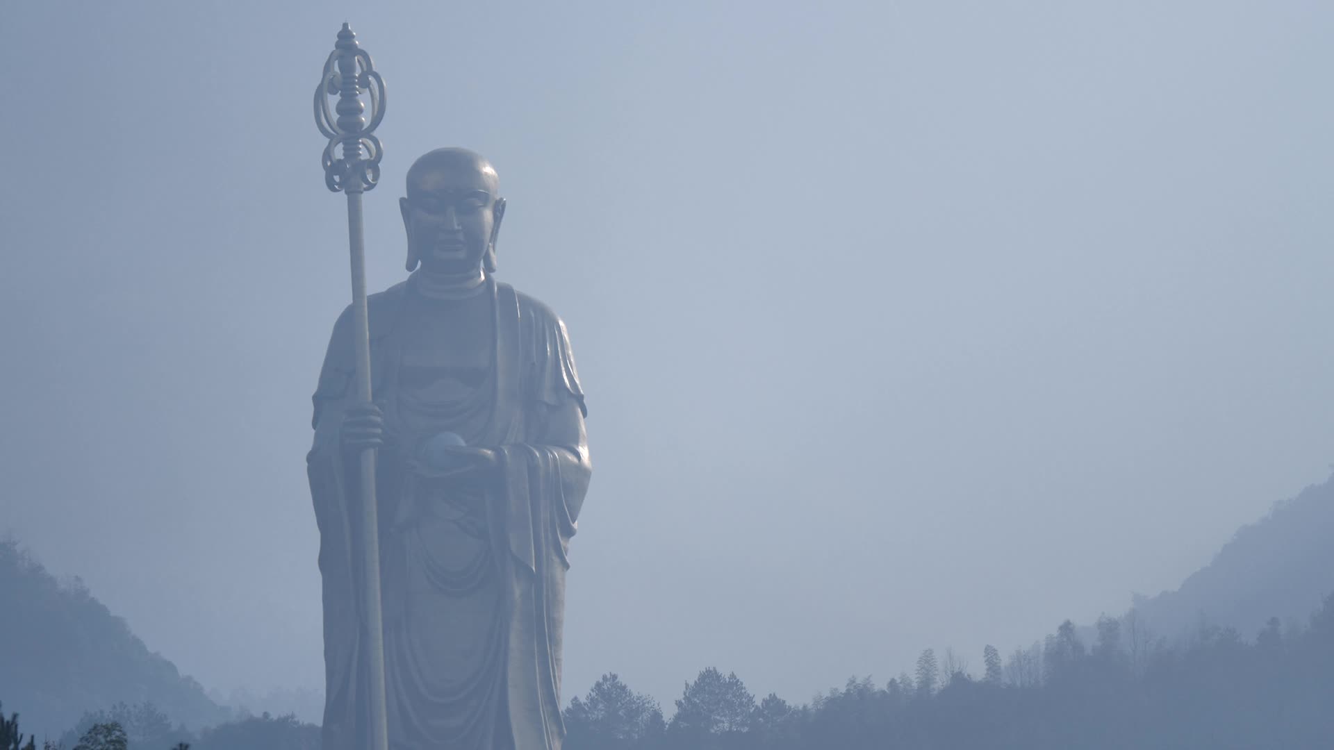 安徽九华山地藏菩萨像视频的预览图