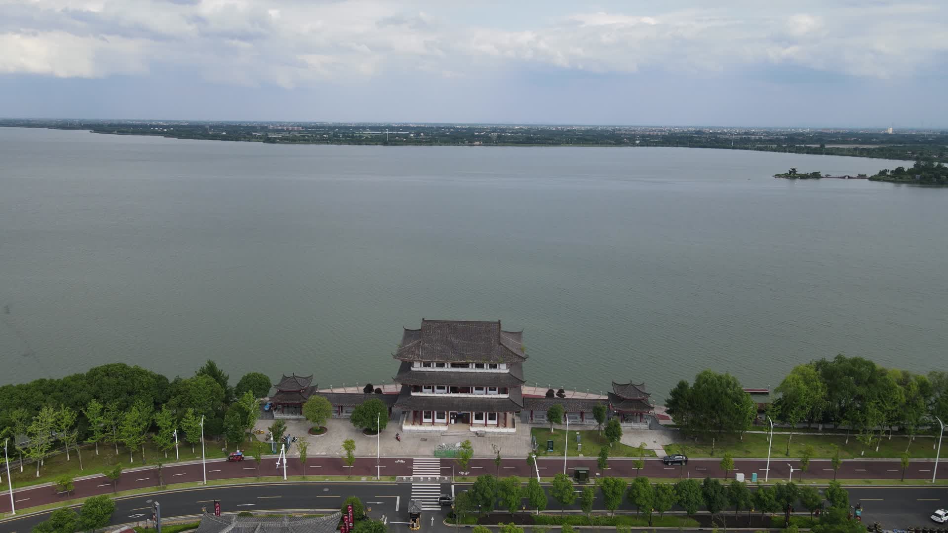 城市航拍湖南常德司马楼古建筑地标视频的预览图
