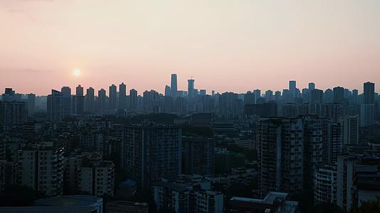 重庆城市建筑夜景灯光航拍延时视频的预览图