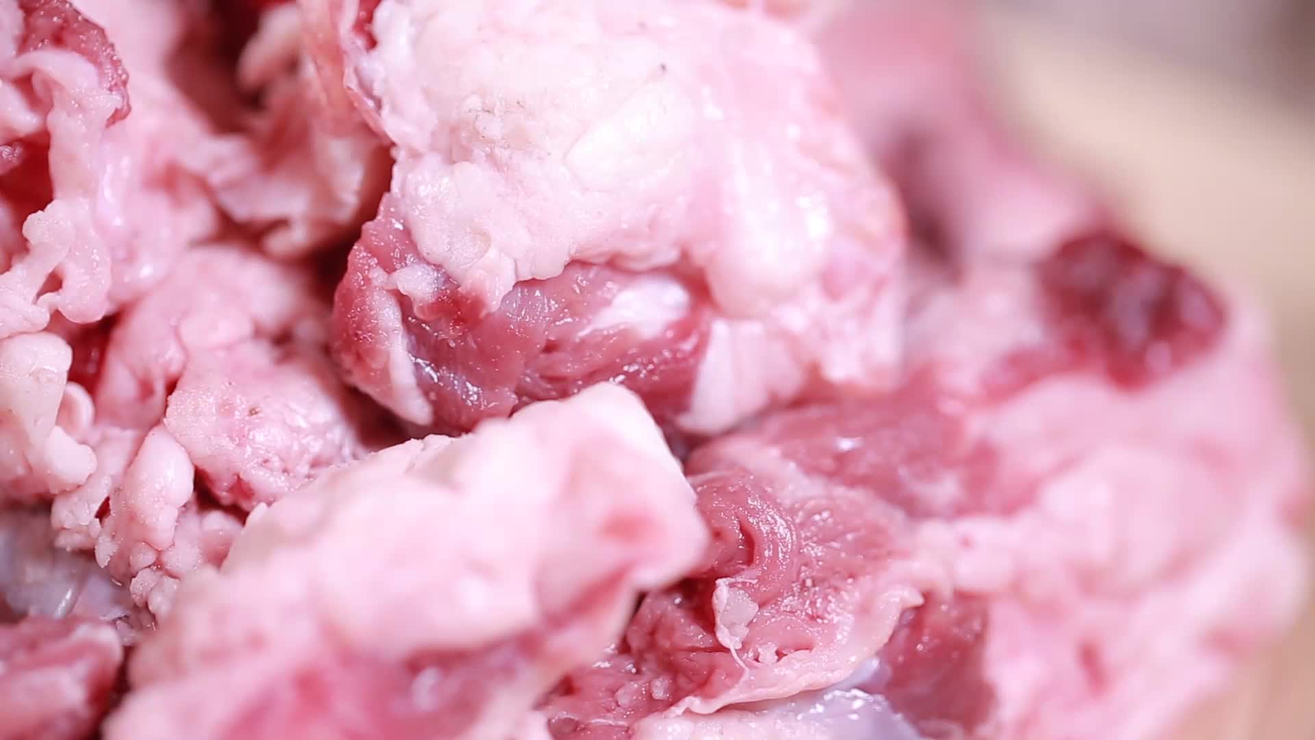 镜头合集牛肉筋头巴脑肉头肉块视频的预览图