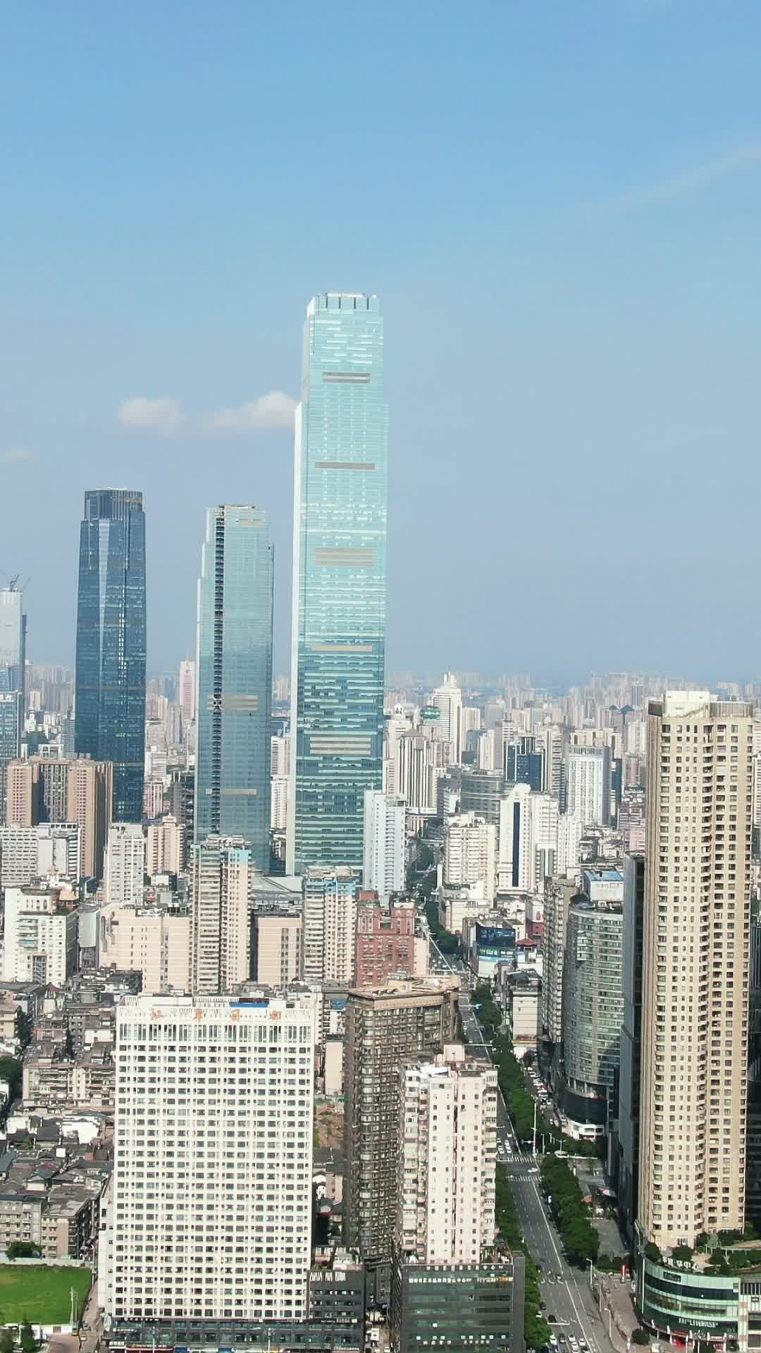 城市航拍湖南第一高楼竖屏航拍视频的预览图