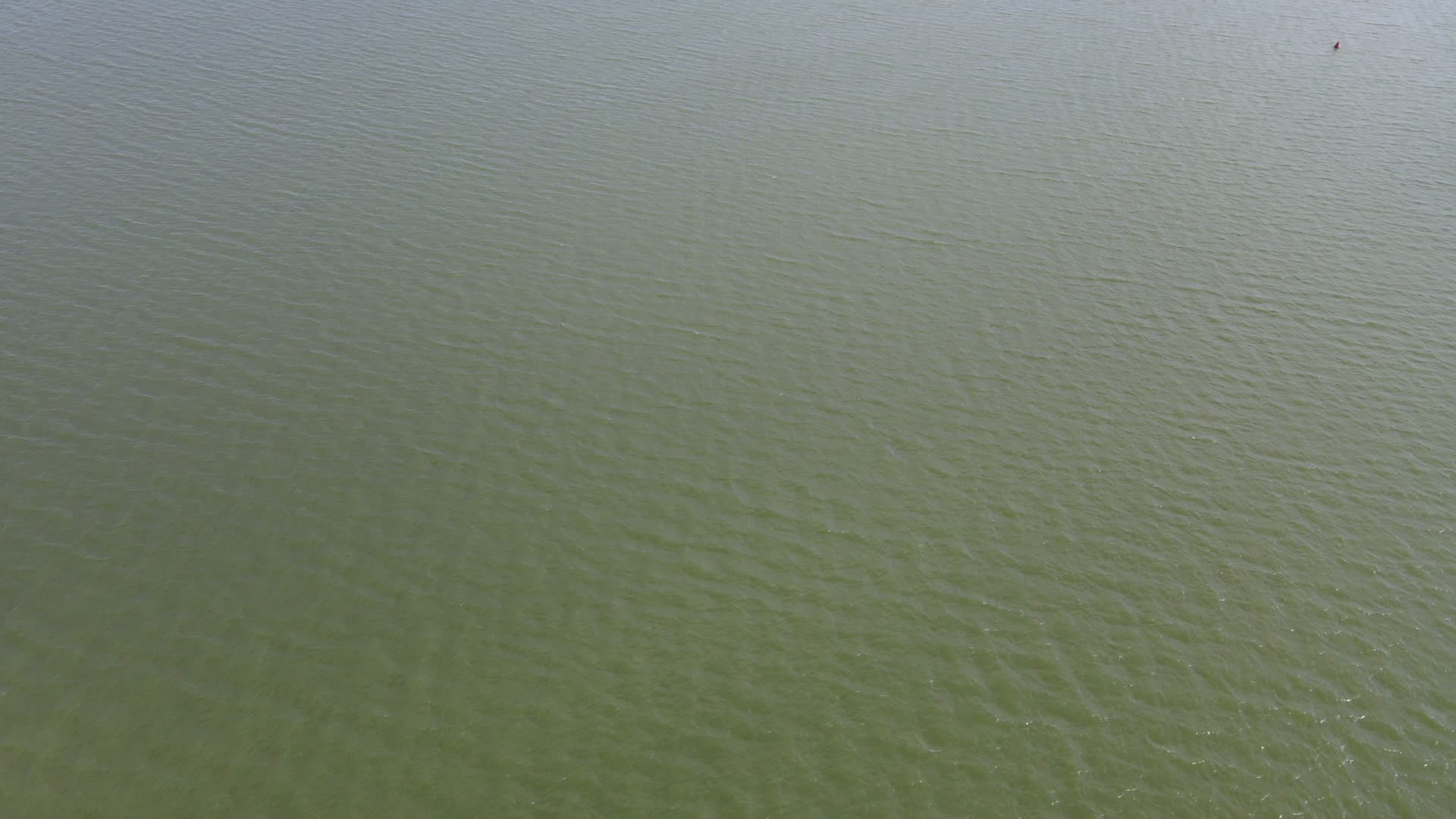 航拍湖南常德柳叶湖旅游度假区视频的预览图