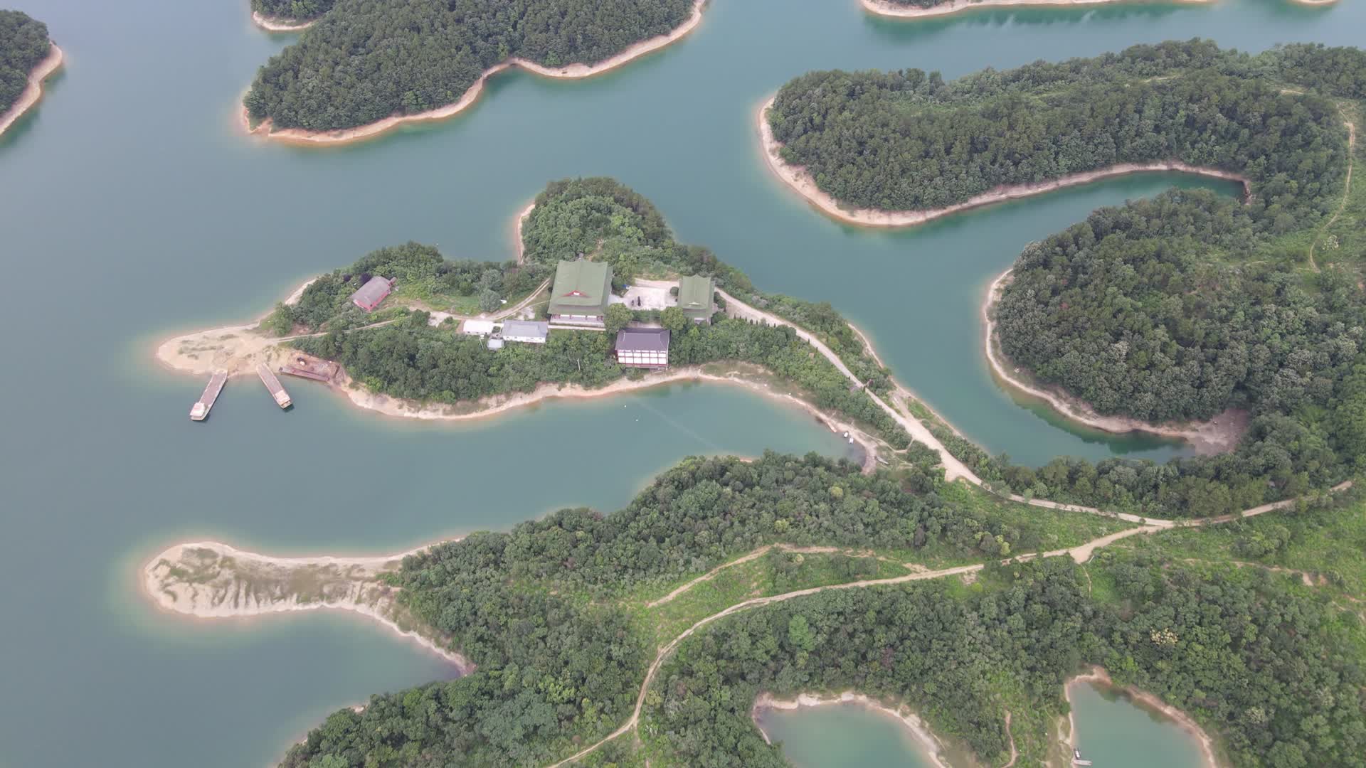 湖北荆州洈水景区视频的预览图