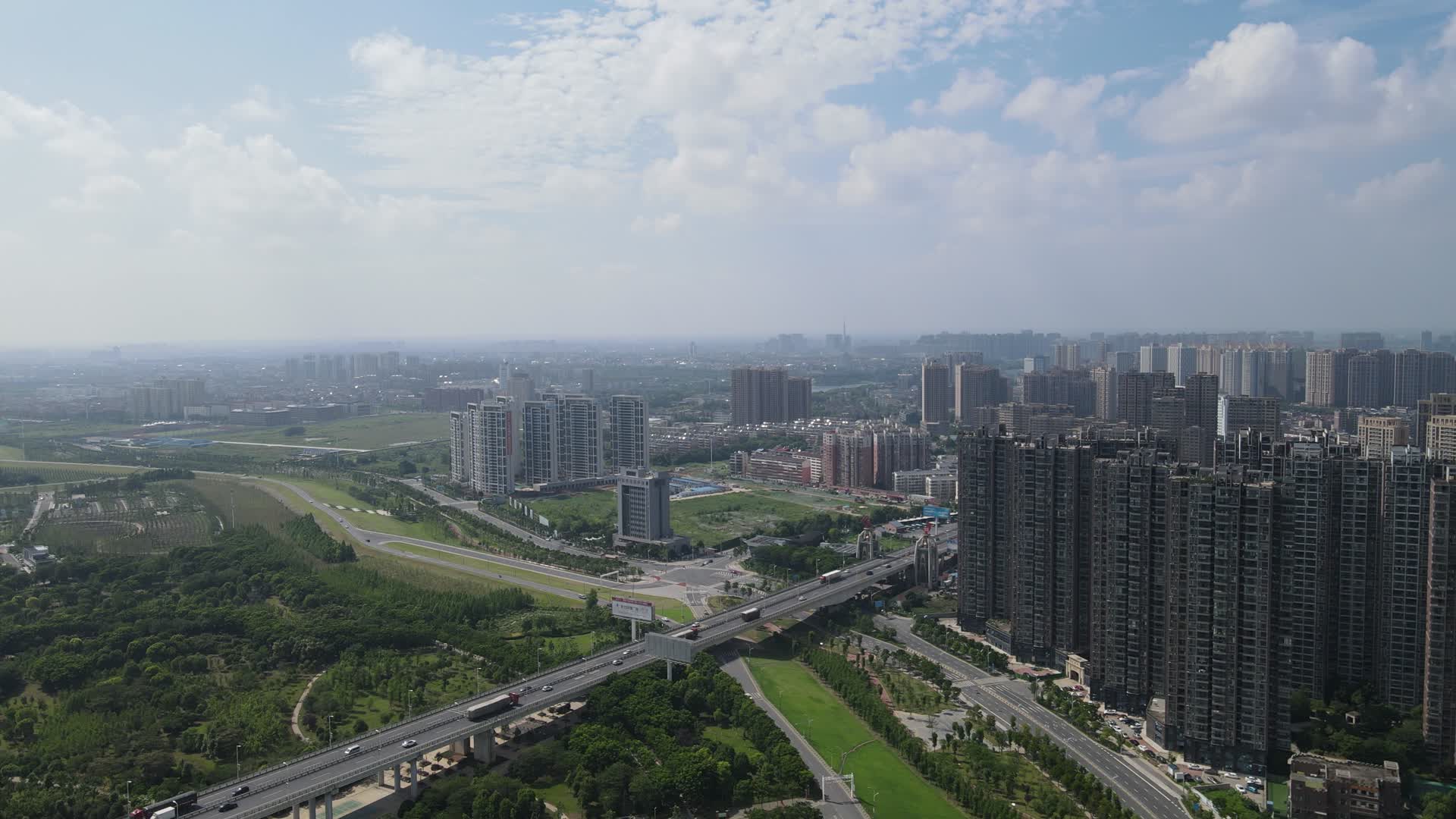 湖北荆州城市风光地标建筑航拍视频的预览图
