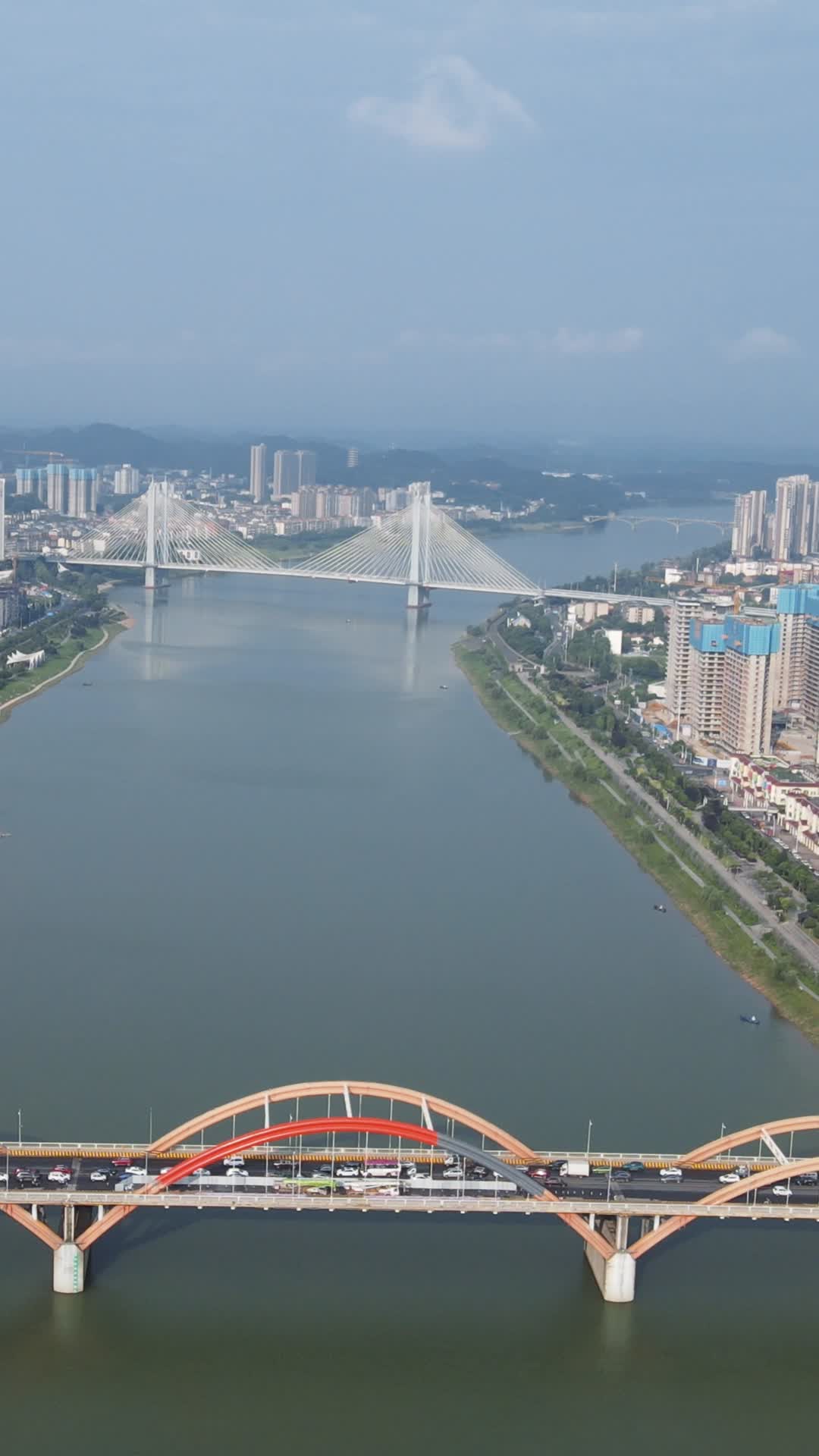 航拍湖南益阳资江龙洲大桥视频的预览图