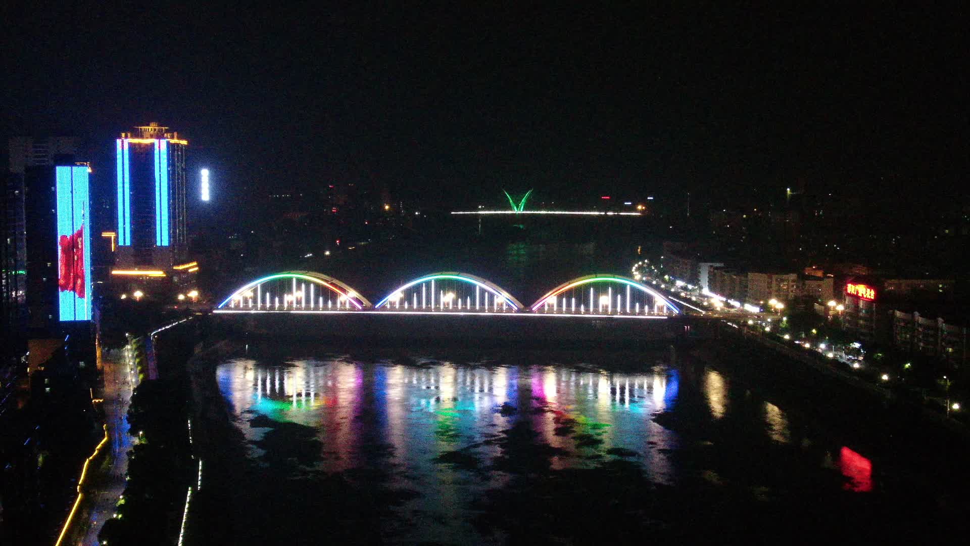 城市航拍湖南邵阳西湖大桥夜景视频的预览图