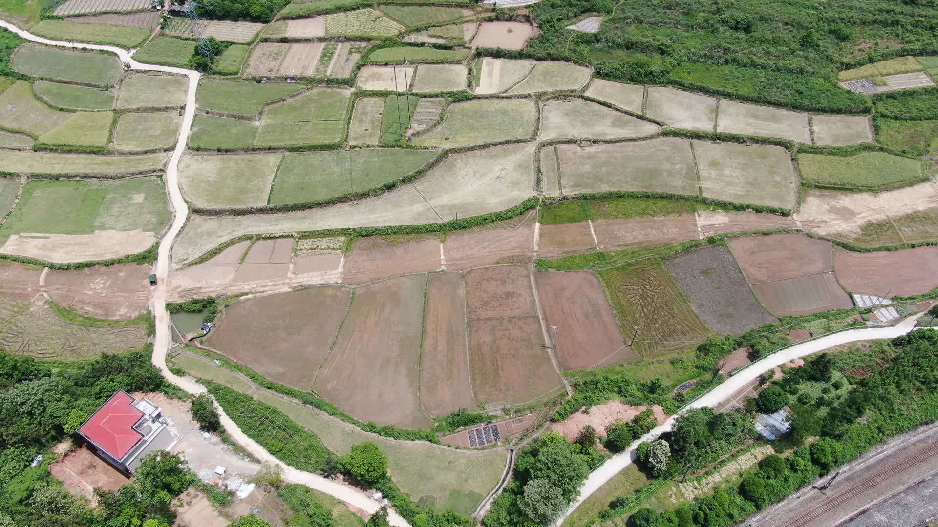 贵州大山农田农业种植航拍视频的预览图