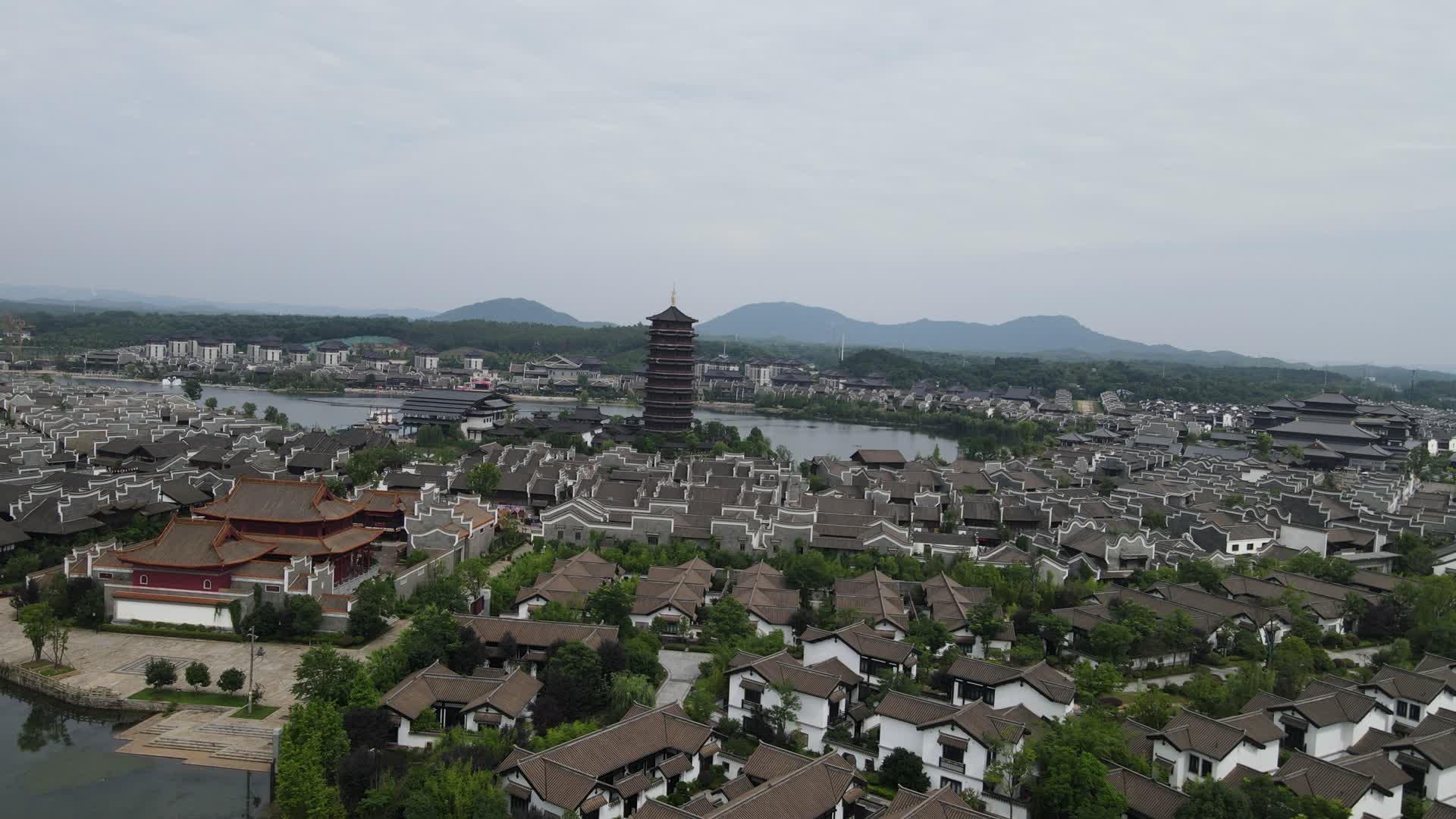 湖南长沙铜官窑古镇4A景区航拍视频的预览图