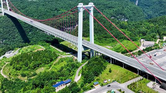 北盘江大桥实拍视频视频的预览图