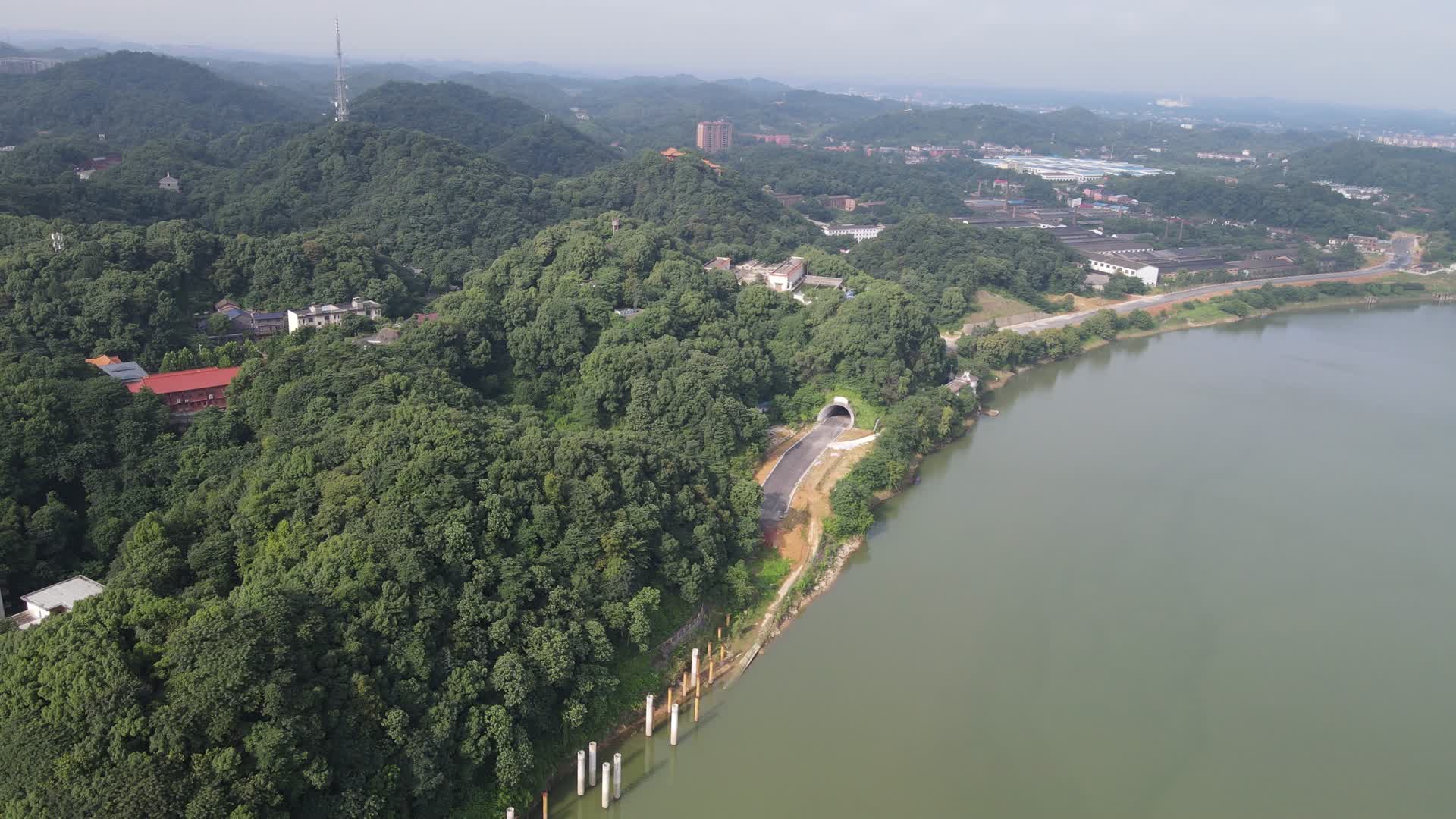 湖南益阳城市风光带航拍视频的预览图