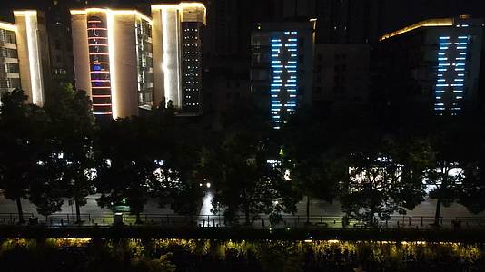 航拍湖南邵阳城市风光视频的预览图