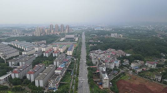 湖南湘潭大学校园环境航拍视频的预览图