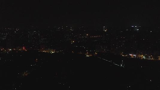 城市航拍湖南株洲夜景视频的预览图