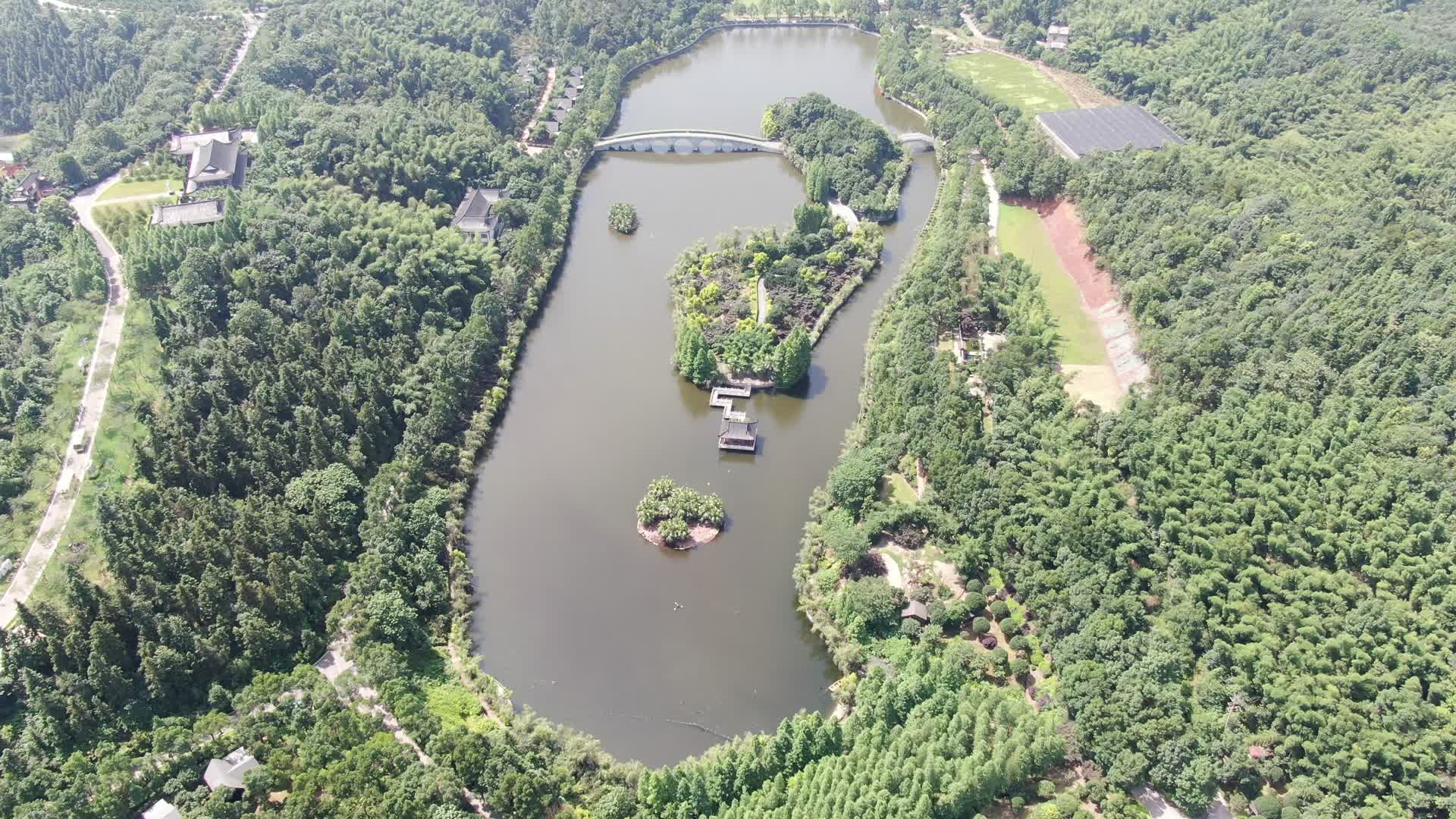 旅游景区湖南湘潭盘龙大观园视频的预览图