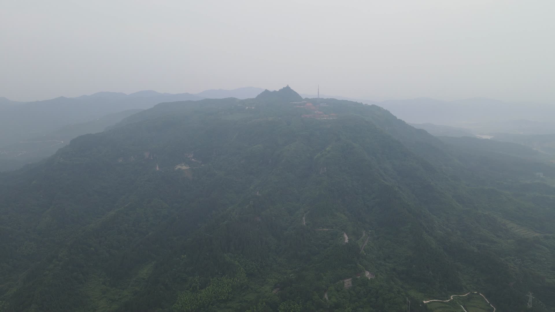 旅游景区湖南靖州飞山4A景区航拍视频的预览图
