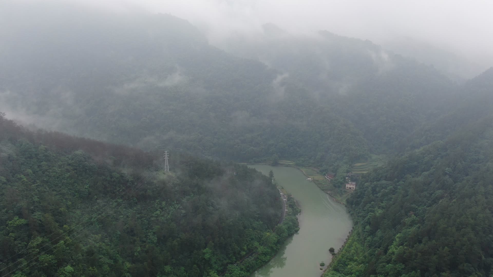 旅游景区湖南城步南山国家森林公园航拍视频的预览图