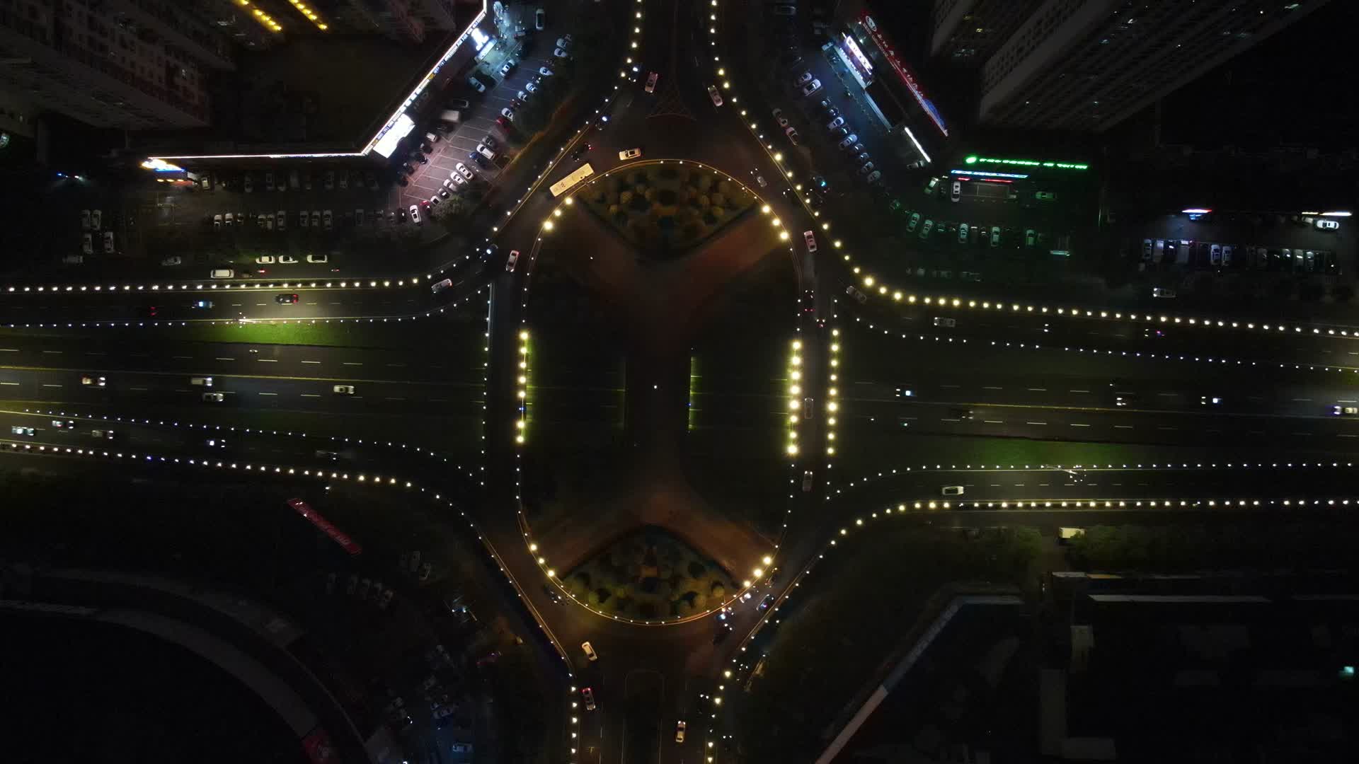 城市航拍湖南岳阳火车站立交桥夜景视频的预览图