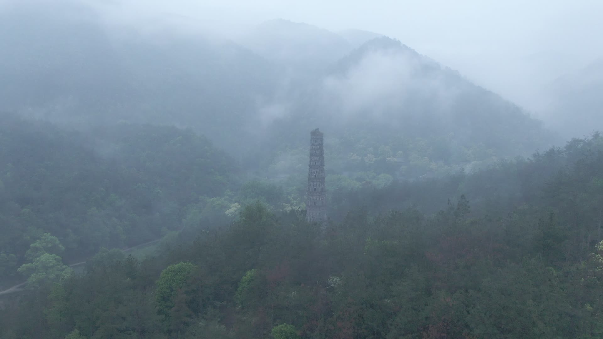 天台山国清寺航拍视频的预览图