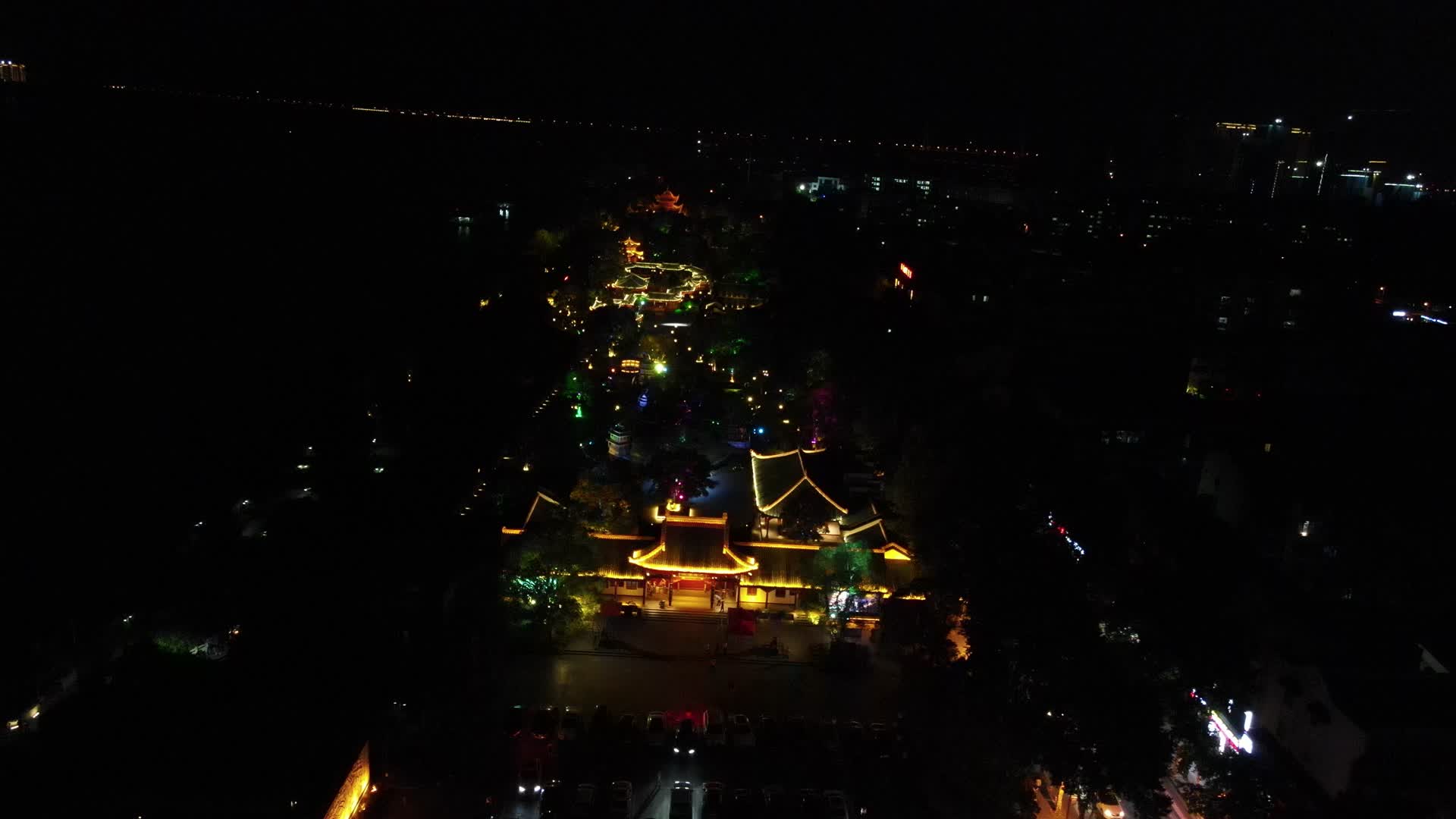 湖南岳阳楼5A景区夜景航拍视频的预览图