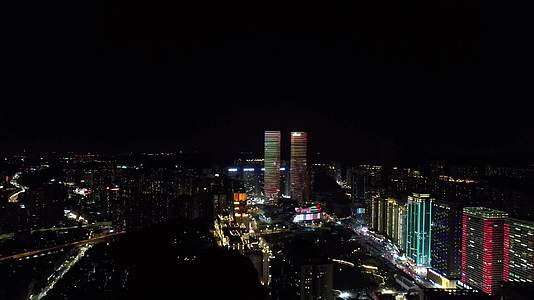 航拍贵阳花果园双子塔夜景贵阳城区高清4K视频视频的预览图